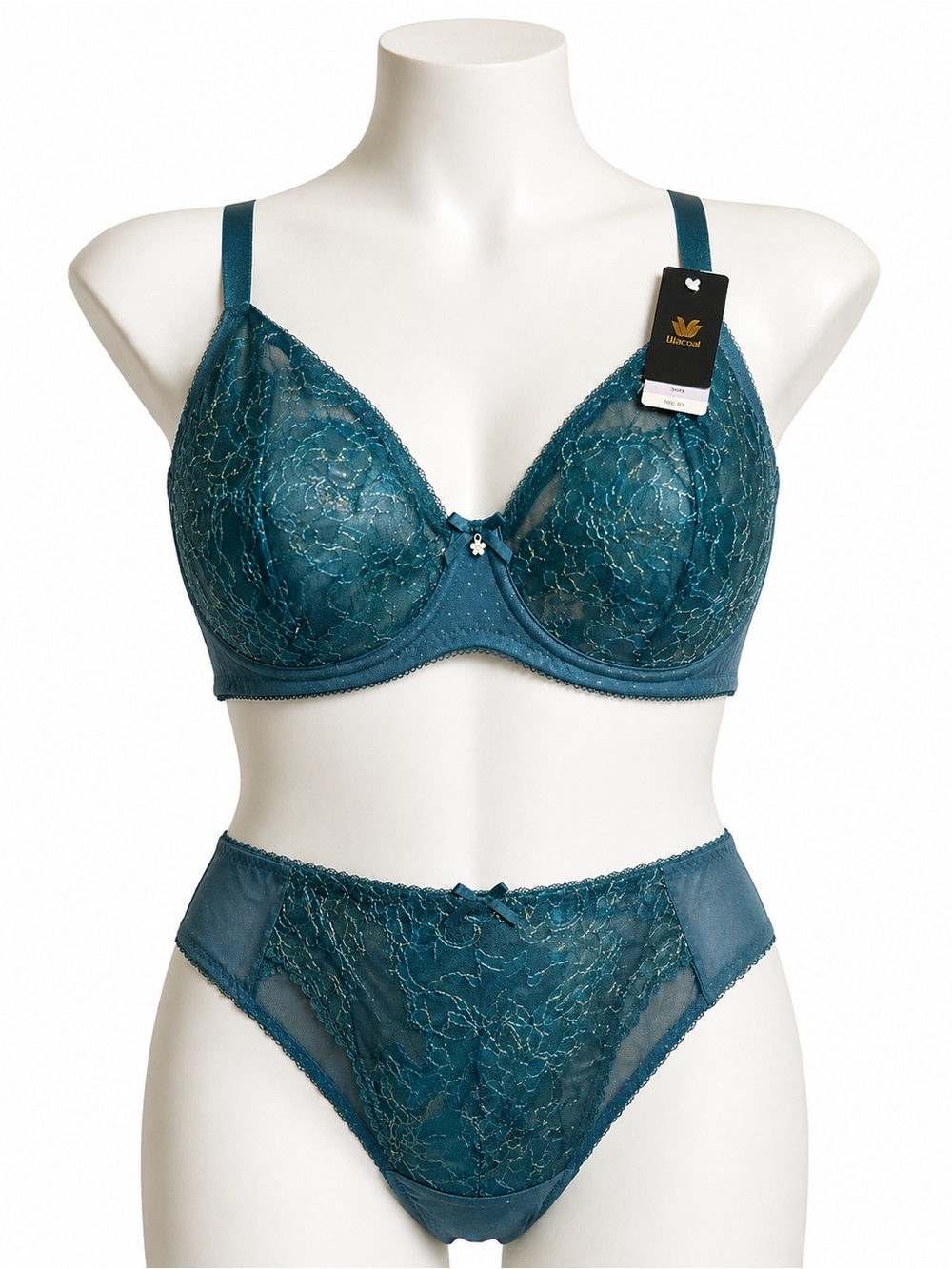 WACOAL. NEW with Tags! Underwire Bra & Bikini Set in green.